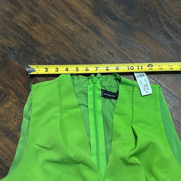 New York and Company Neon Green Capri Jumpsuit - Picture 10 of 13